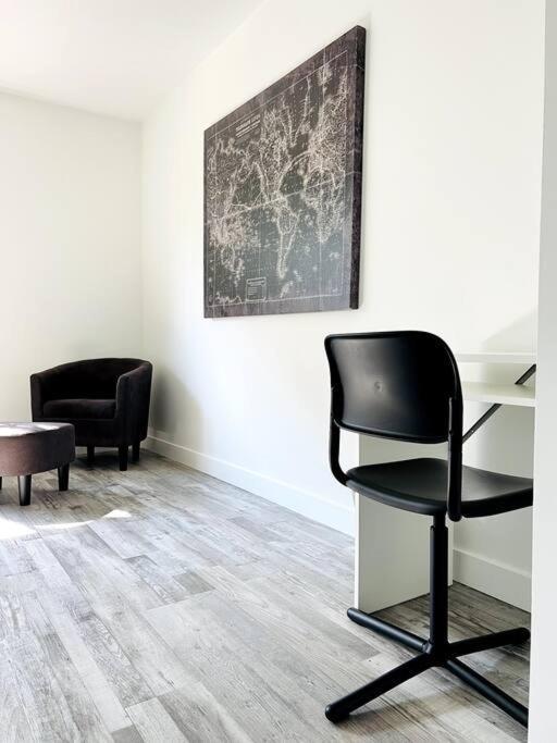 Walking Distance To St Boniface, Easy Parking Villa Winnipeg Buitenkant foto